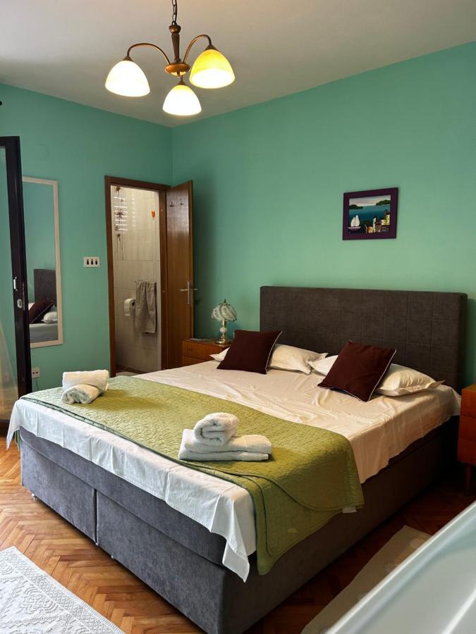 Hotel Soba Za Odmor Nika Kaštela Zewnętrze zdjęcie