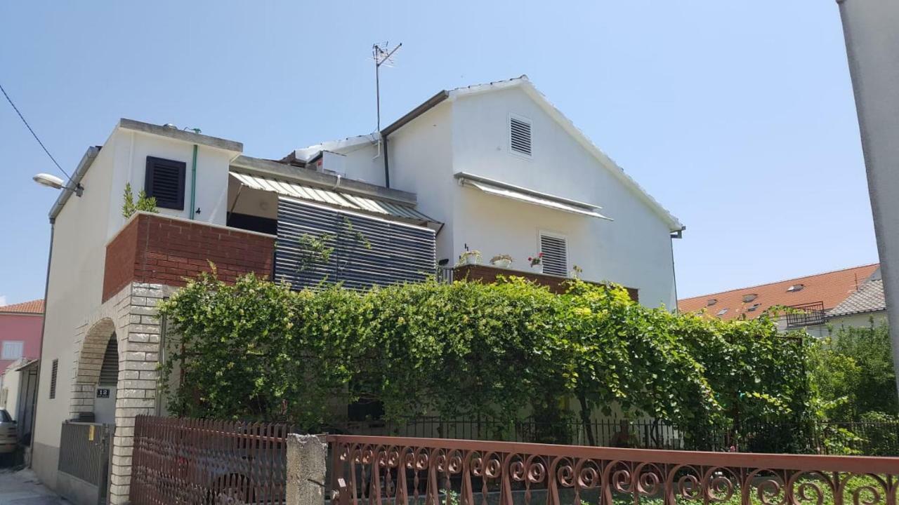 Hotel Soba Za Odmor Nika Kaštela Zewnętrze zdjęcie